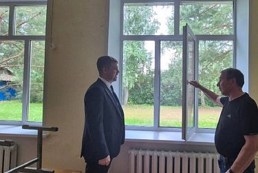 В школах заменили окна